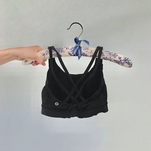 Lululemon sports bra - size 4